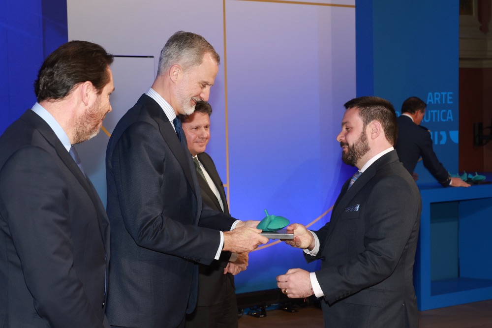 Entrega del Premio I+Dron de la Fundación ENAIRE a Marcos González Sanz